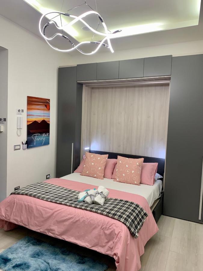 Flat B&B Terry In Ercolano Napoli Экстерьер фото